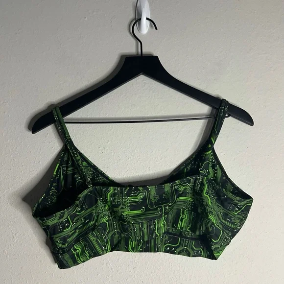 iHeartRaves Green Matrix Bralette Style Crop Top Size 2XL - Picture 2 of 9